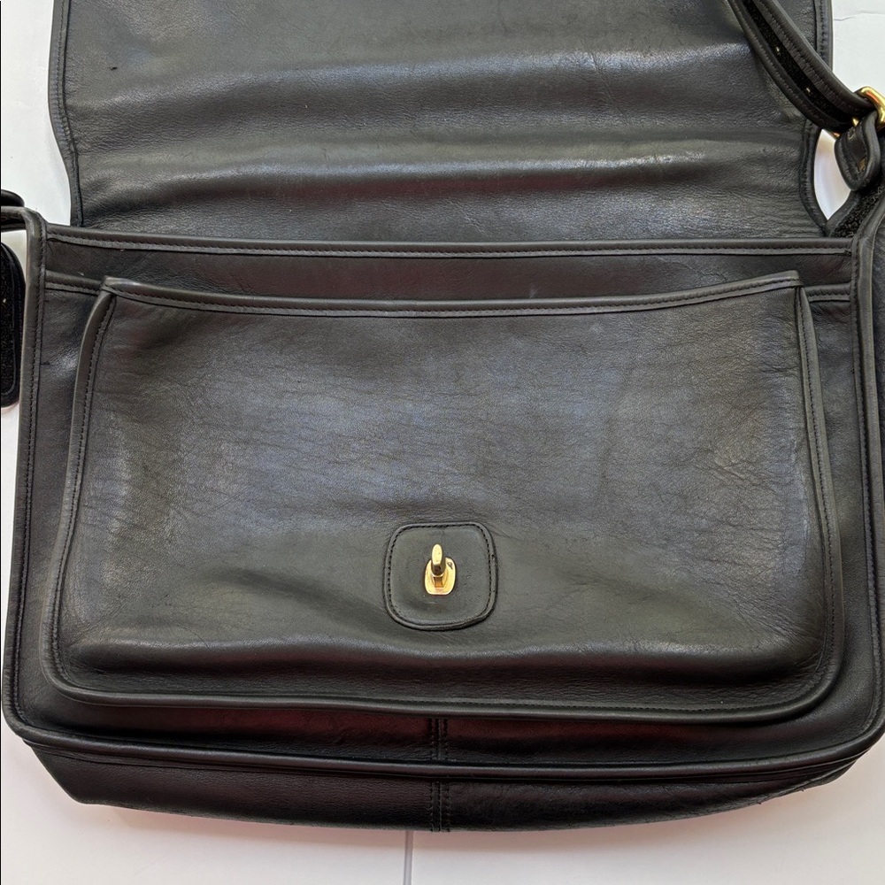 Vintage Coach Metropolitan Brief 5180| Made in Mexico | Brass Hardware | Mint - Picture 5 of 8